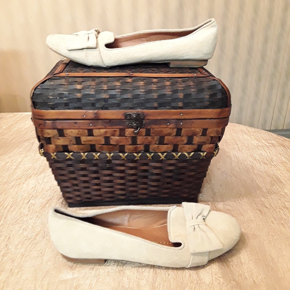 Dolce Vita DV Gillian Bow Slip Ons